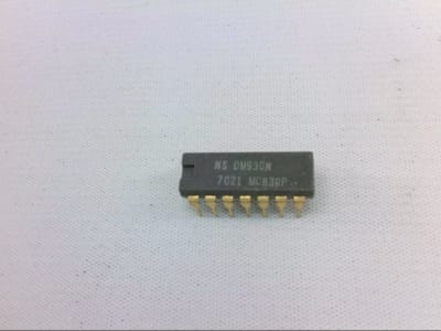 NXP SEMICONDUCTOR MC830P