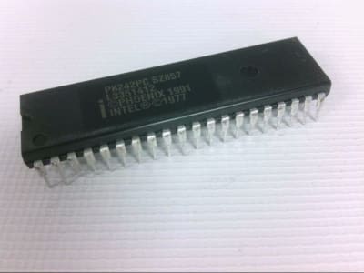 INTEL P8242PC