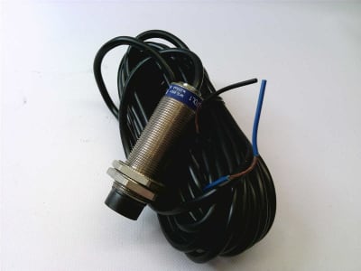 SCHNEIDER ELECTRIC XS2M18PA370L1