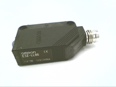 OMRON E3Z-LL86