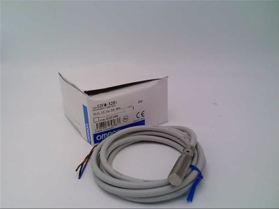 OMRON E2FM-X2B1 2M