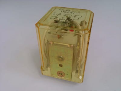 IDEC RR3B-ULCDC24V