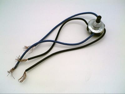 LEVITON 382