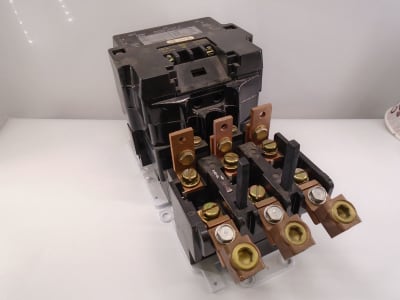 SCHNEIDER ELECTRIC 8536SFO1V02