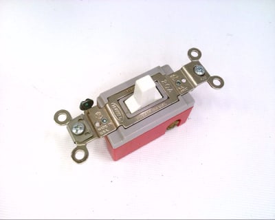 HUBBELL HBL1557W