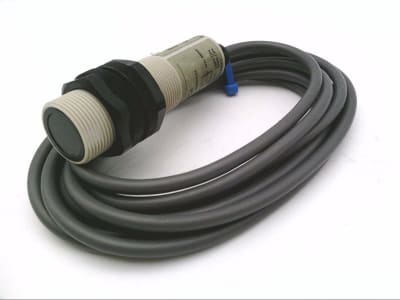 OMRON E3F2-DS30C4