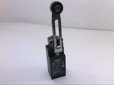 OMRON D4N-212G