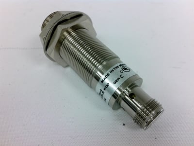 ALLEN BRADLEY 872C-D5NE18-D4