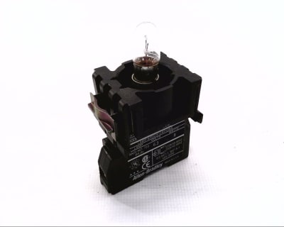 ALLEN BRADLEY 800E-4TL7