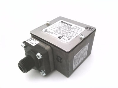 BARKSDALE E1H-H15-P6-PLS