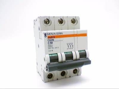 SCHNEIDER ELECTRIC 24218