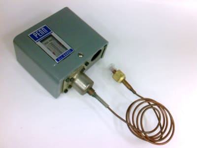 JOHNSON CONTROLS P70CA-3