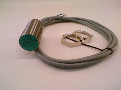 PEPPERL & FUCHS NBB15-30GM60-A2