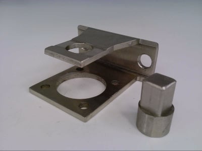 SWAGELOK SS-MB-41G-F04-11DIN-M