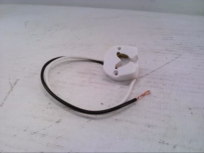 LEVITON 395-W