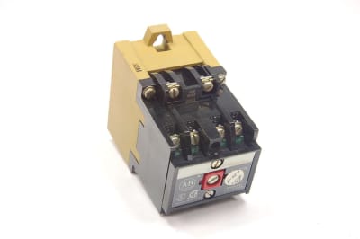 ALLEN BRADLEY 700-P400A24