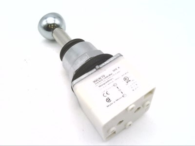 SCHNEIDER ELECTRIC 9001K70