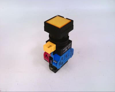 IDEC HW2L-M1F11QD-Y-24V