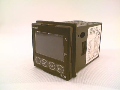 OMRON E5CN-Q2MT-500-AC-100/240
