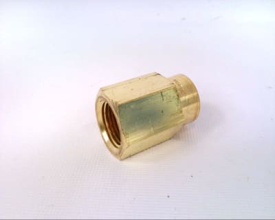 SWAGELOK B-8-TSW-7-8