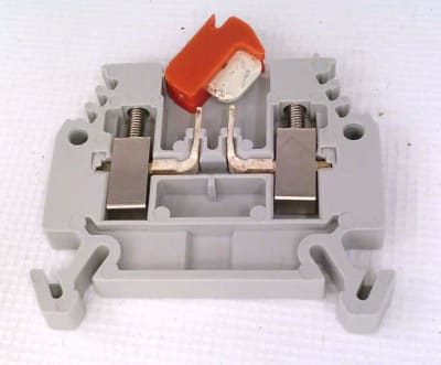 ALLEN BRADLEY 1492-WKD3TP