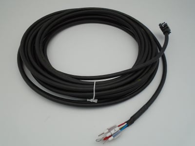 OMRON R88A-CAKA010SR-E