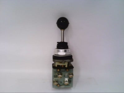 ALLEN BRADLEY 800T-T2MB34-OS