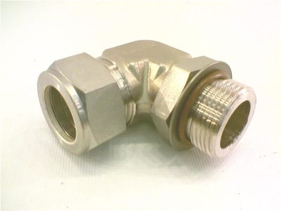 SWAGELOK SS-1610-2-16ST