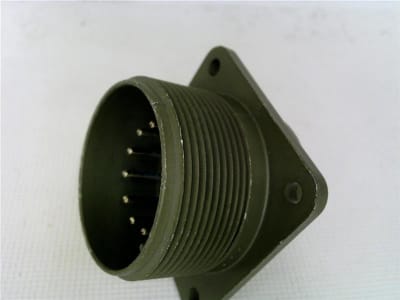 AMPHENOL MS3102A24-19P