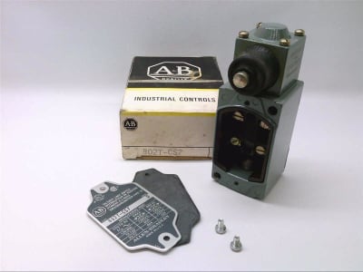 ALLEN BRADLEY 802T-CS7