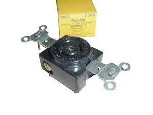 EATON CORPORATION 7582