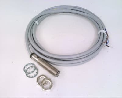 BALLUFF BES 516-329-BO-C-03