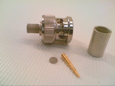 TE CONNECTIVITY 1-5221128-1