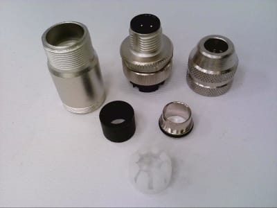 BINDER 99-3729-810-04