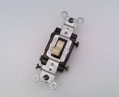 LEVITON 5504-2IS