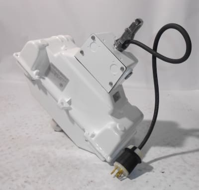 HUBBELL CH-40E4M-NEC2HLP4LL