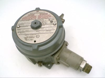 UNITED ELECTRIC QJ12015190