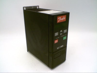 DANFOSS VLT2805-P-S2-B20-ST-R1-DB-F00-A00
