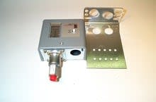JOHNSON CONTROLS P70DA-63C
