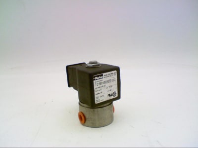 PARKER 71215SN1MND2N0D100C2
