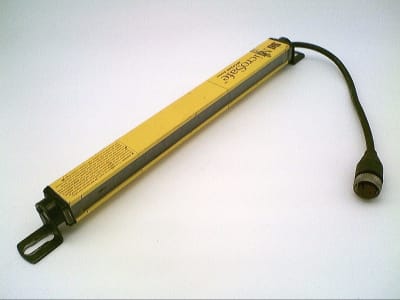OMRON MC4212R