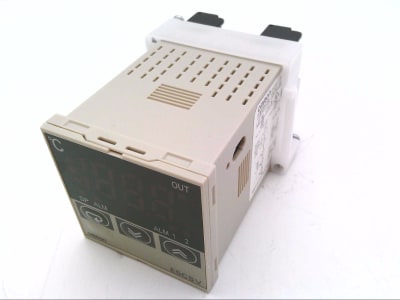 OMRON E5CSV-R1P-W AC100-240