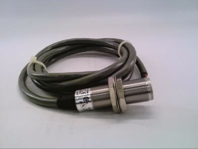 ALLEN BRADLEY 871TM-DH5NN18-A2