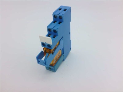 FINDER 48.61.8.110.0060SPA