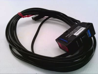 KEYENCE CORP LV-H100-R