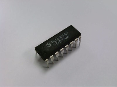 NXP SEMICONDUCTOR MC14585BCP