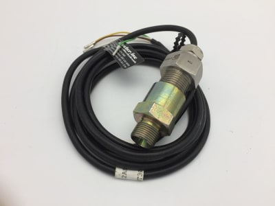 EFECTOR STR12ABA-ST3000