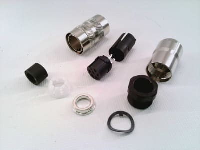 BINDER 99-5622-15-06