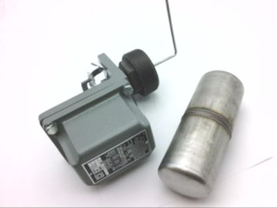 TELEMECANIQUE SENSORS 9037HR32