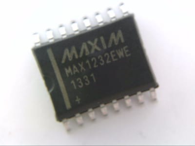 MAXIM INTEGRATED PRODUCTS MAX1232EWE